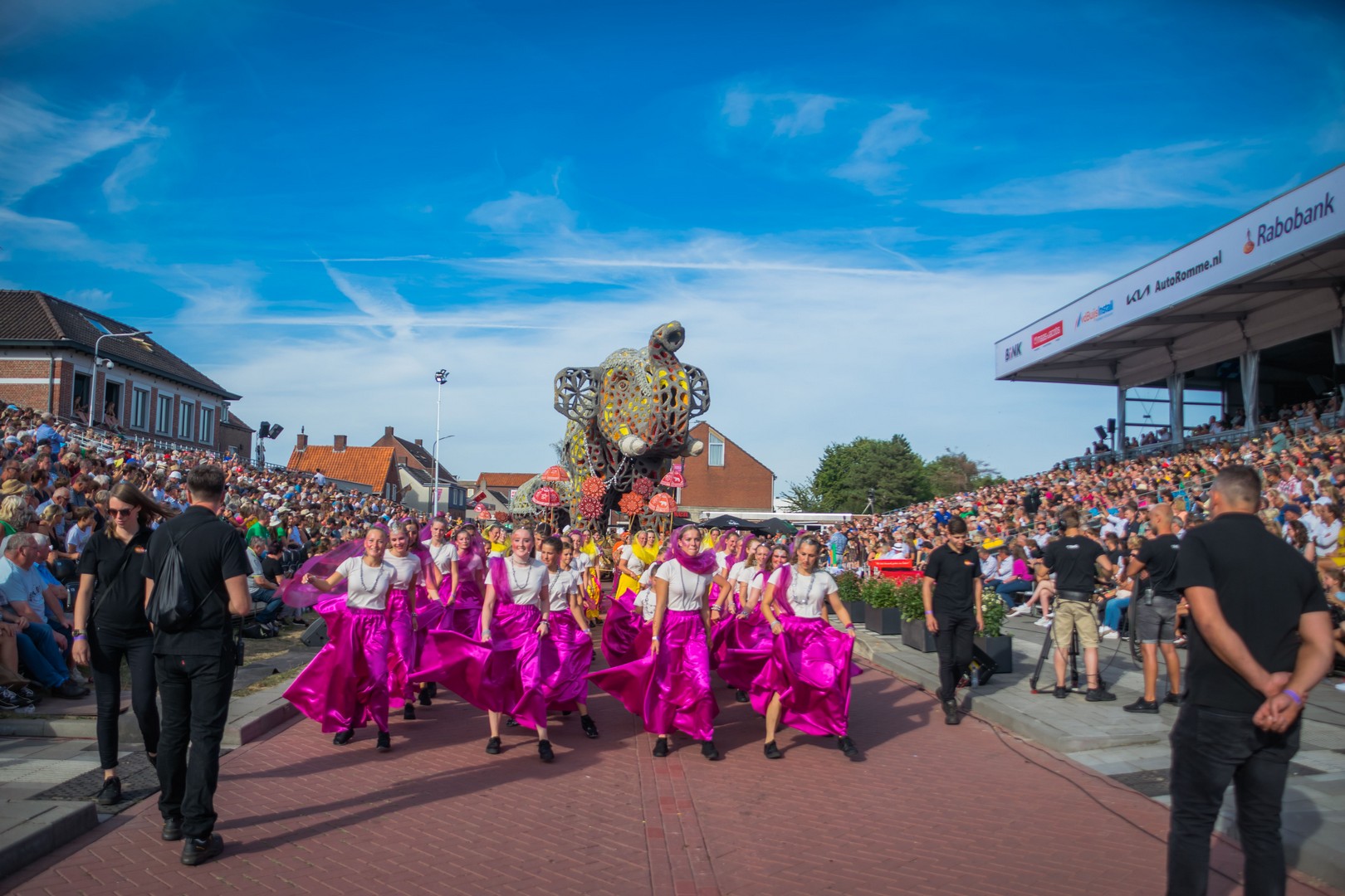 Holifant, Foto Charles van Campenhout