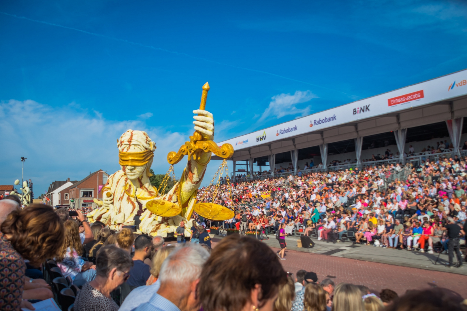 Gebroken, Foto Charles van Campenhout