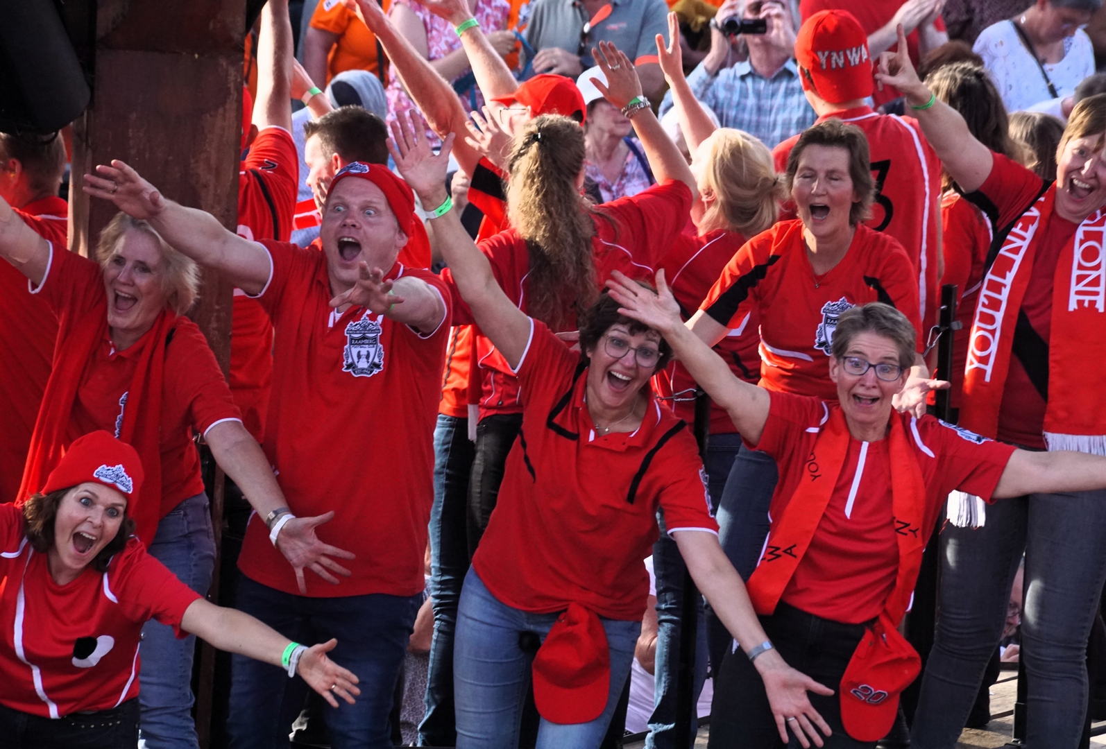 You'll never walk alone, Foto Ad van den Kieboom