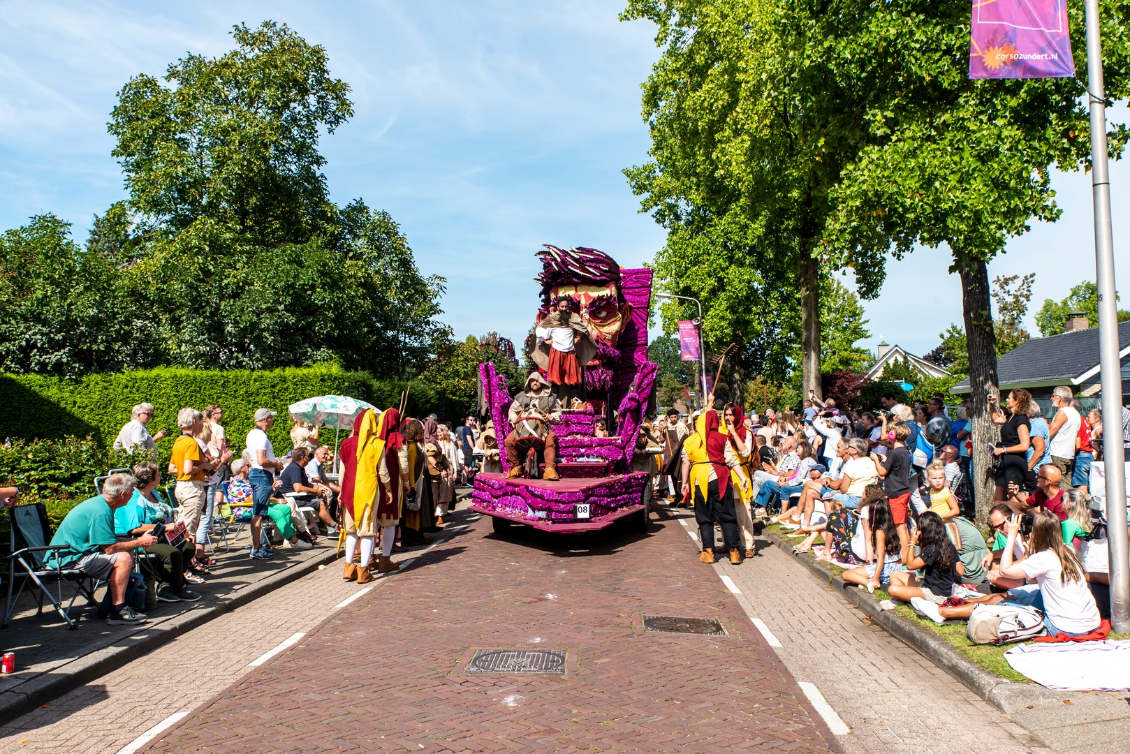Charlatan, Foto Luzanne Foesenek