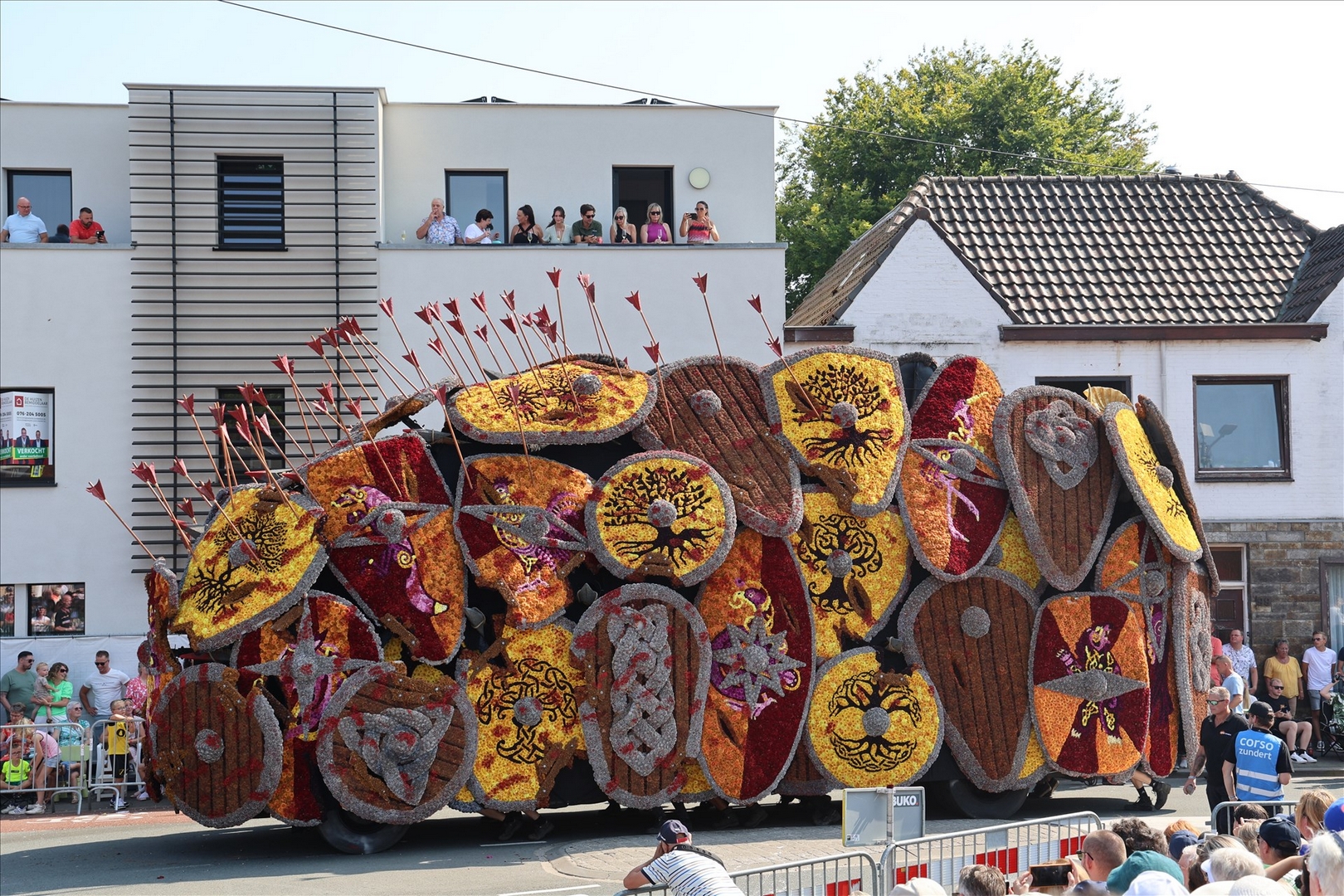 Front, Foto Anneke Ruys