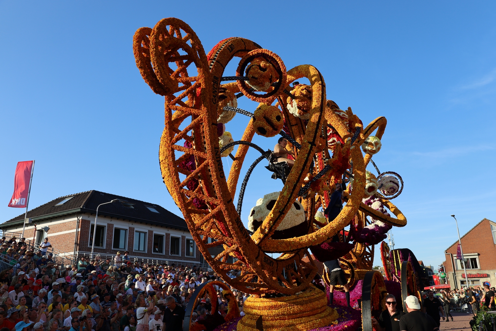 Cirque Du Planetarium, Foto Erwin Martens