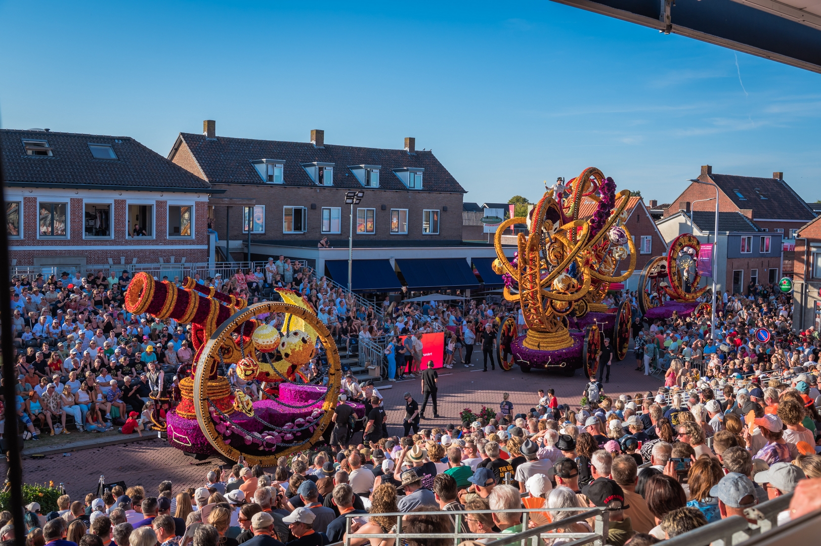 Cirque Du Planetarium, Foto Charles van Campenhout